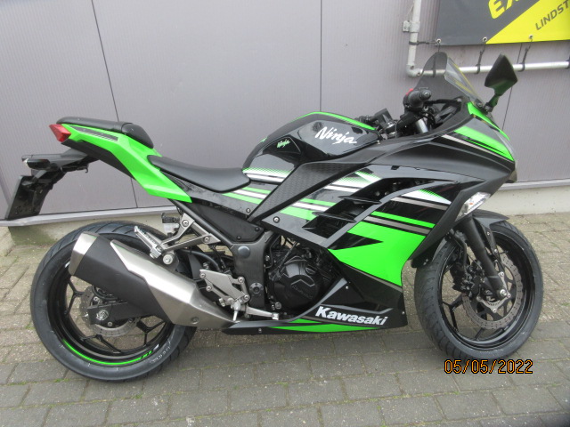 Kawasaki - ninja  Z 300   35 kw -a2 - €4900.00